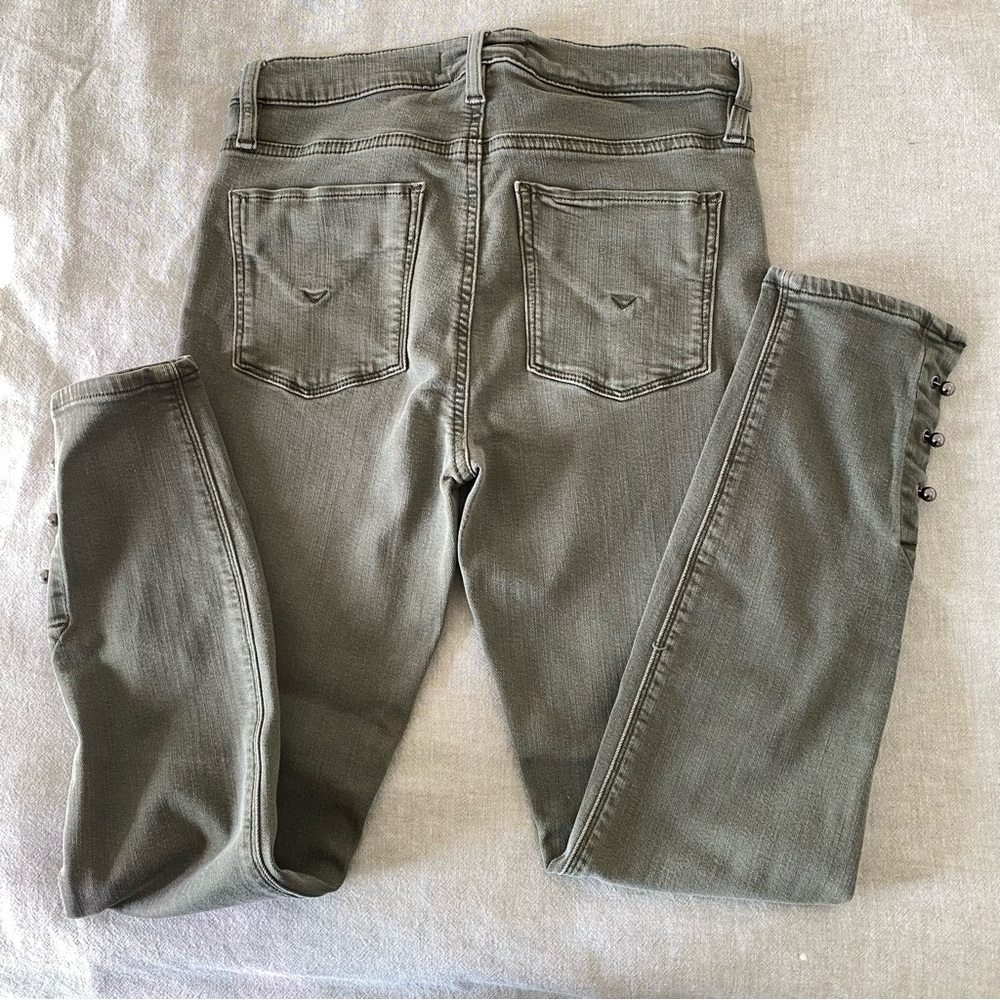 Hudson Jeans Women's Skinny in Sage - Picture 5 of 10